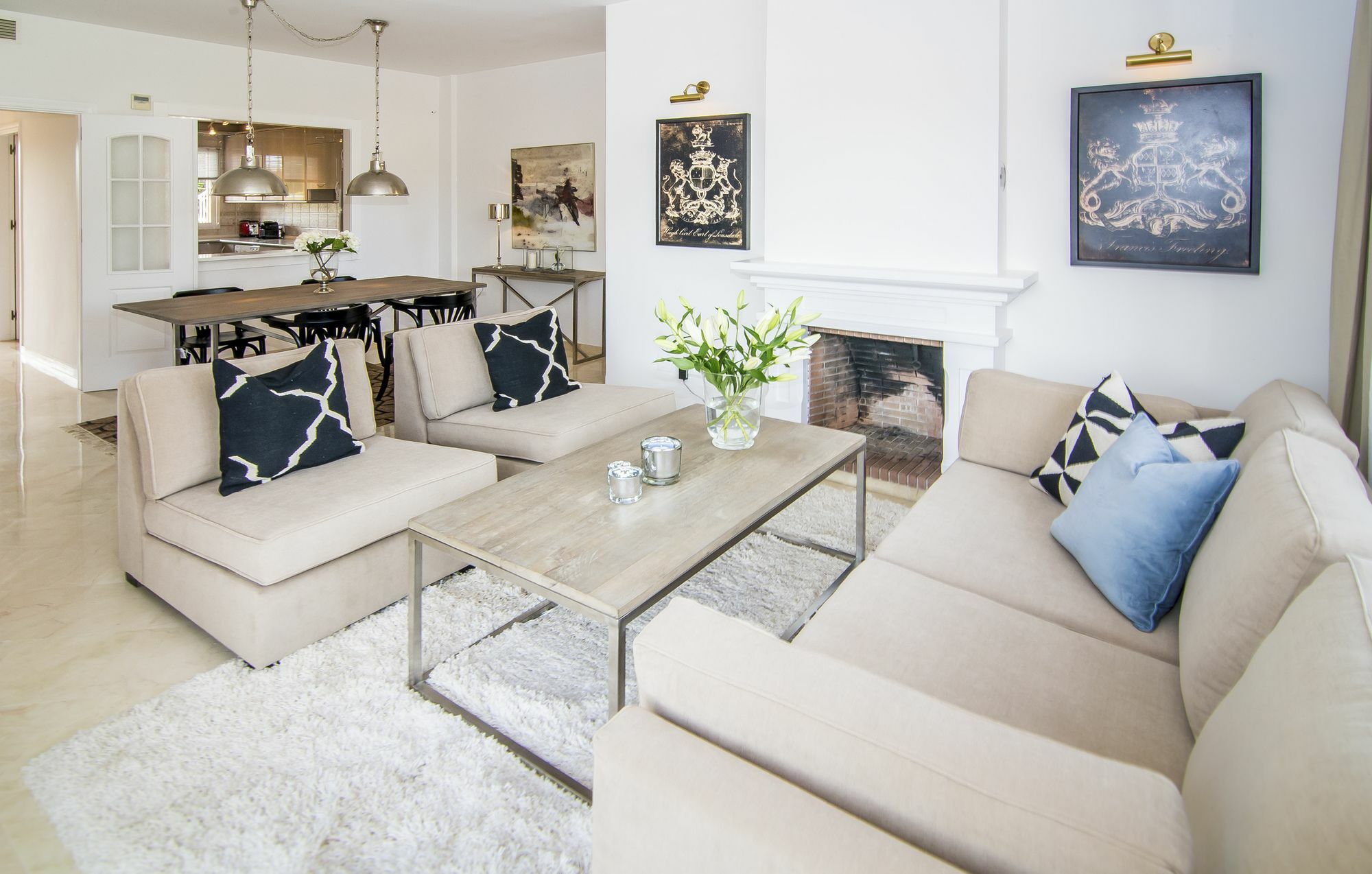 Brisas Pueblo - Roomsevice Marbella